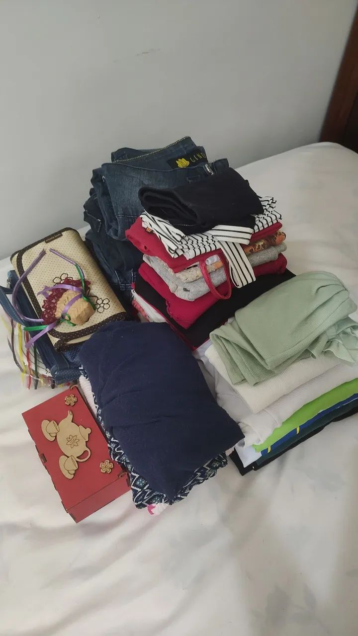Roupas - Foto 2