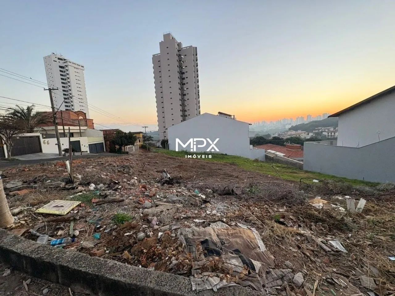 Terreno à venda em Piracicaba, Castelinho, com 180.01 m² - Foto 2