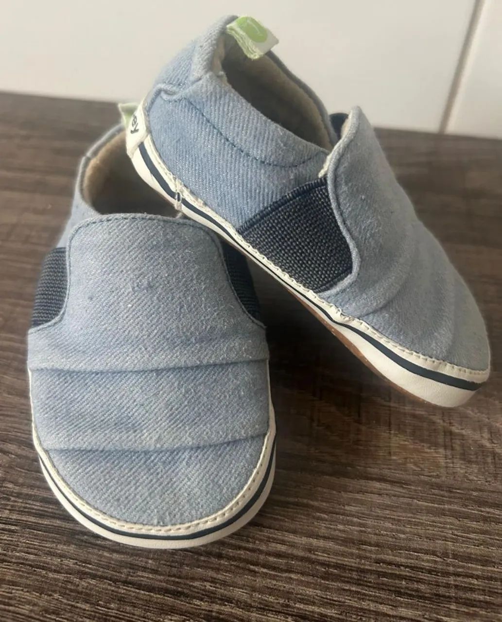 Tênis e Crocs infantil  - Foto 2