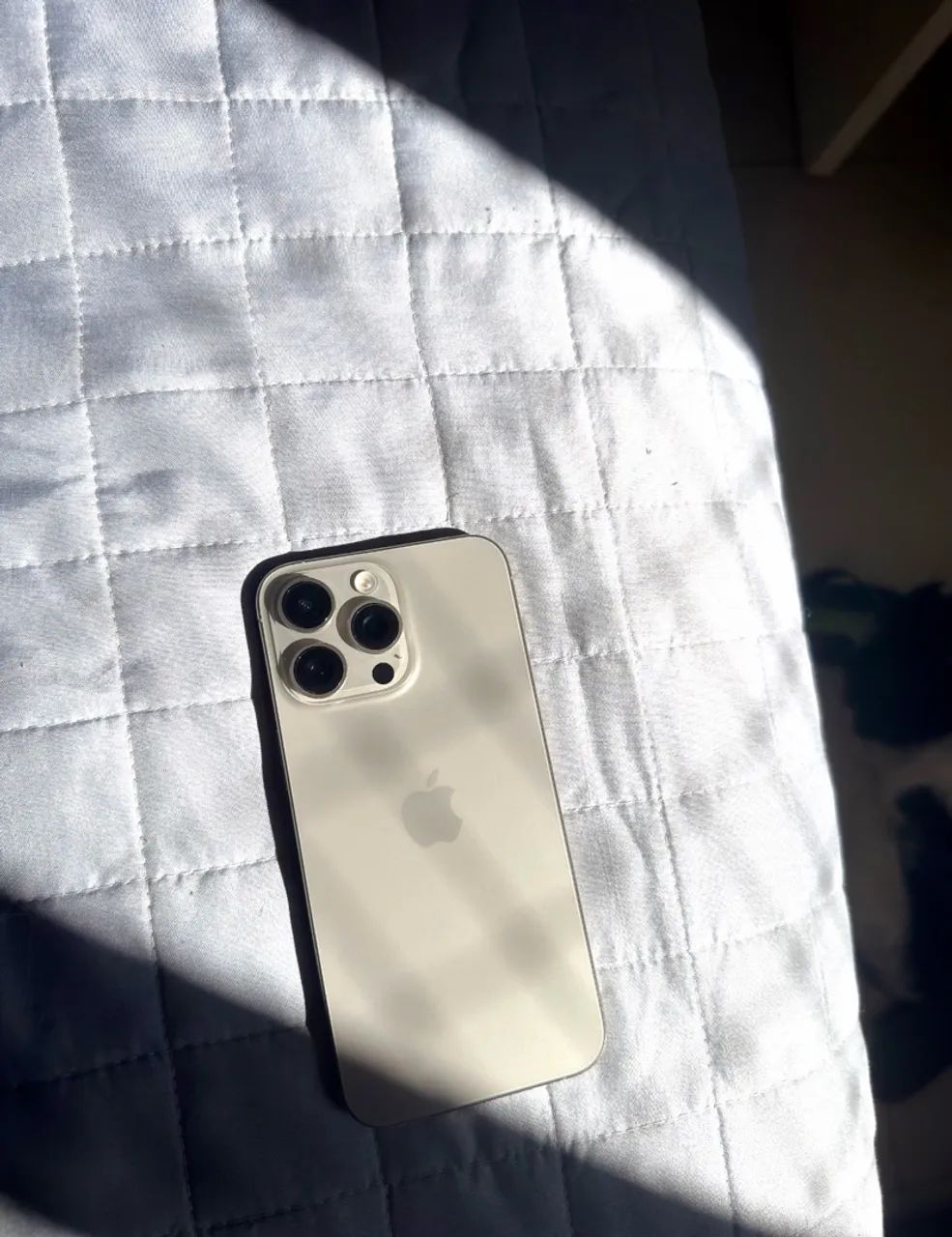 IPHONE 15 PRO MAX - 256 GB EXCELENTE  - Foto 3