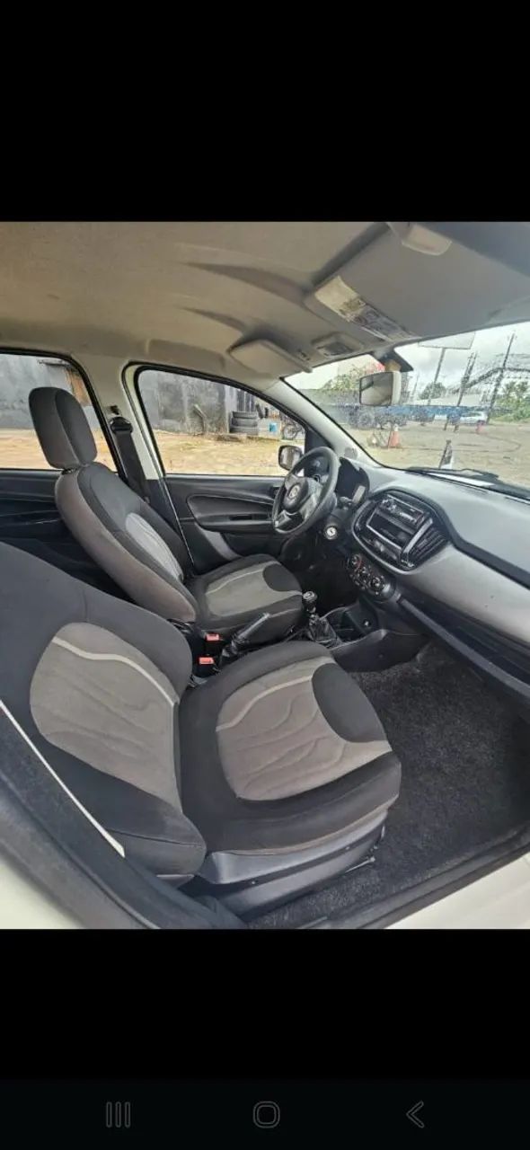 Fiat Uno WAY 1.0 Flex 6V 5P 2020 - Foto 3