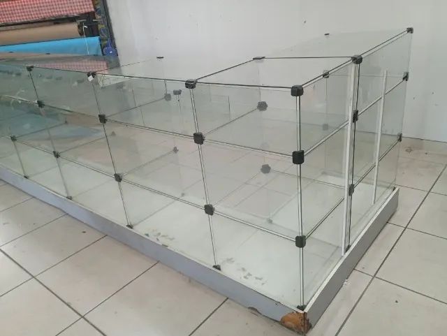 balcão expositor de vidro modulado em "L" - Foto 3