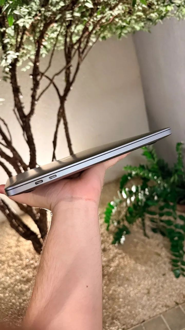 MacBook Pro M2 - 256gb - 8gb - Space Gray - Foto 3