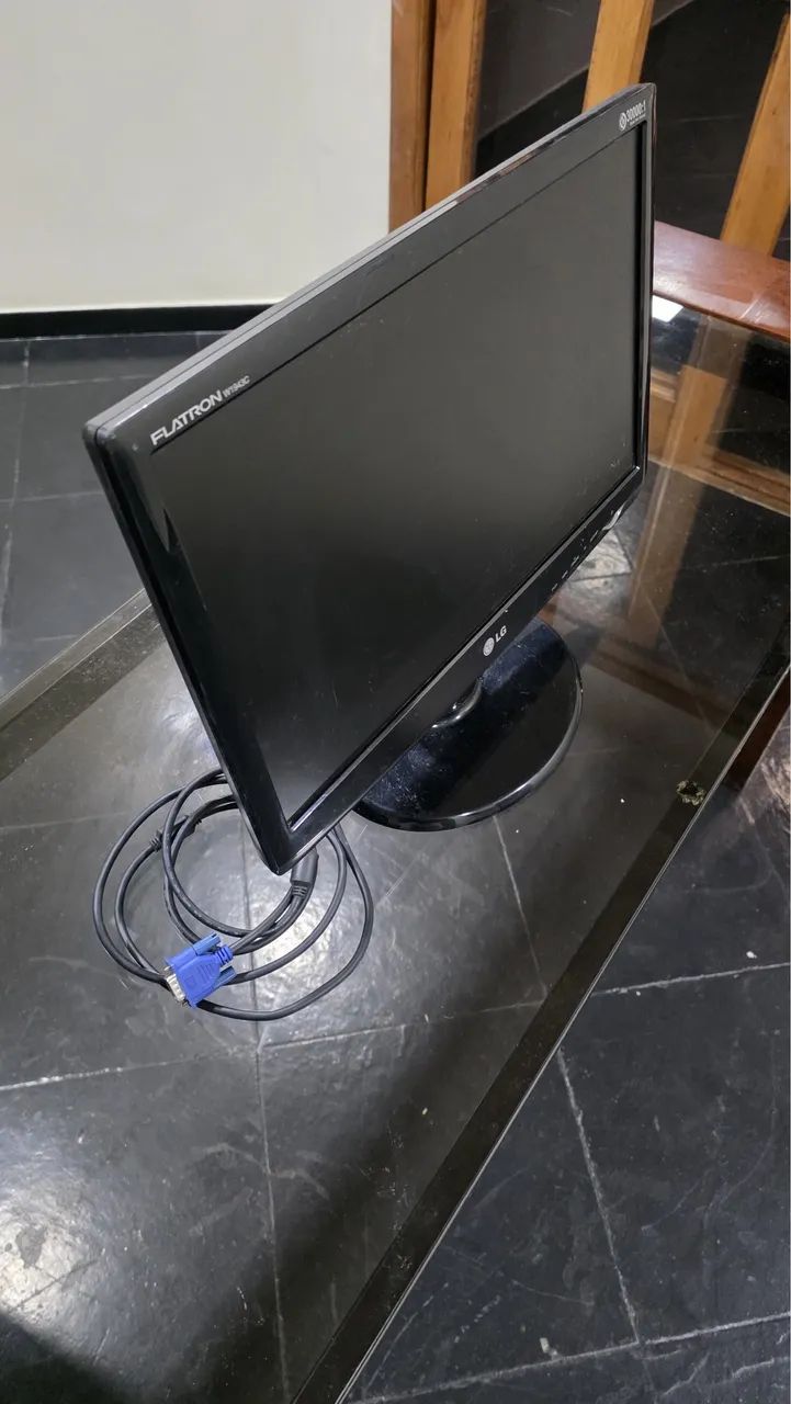 Monitor LG para retirada de peça Flatron W1943C - Foto 4