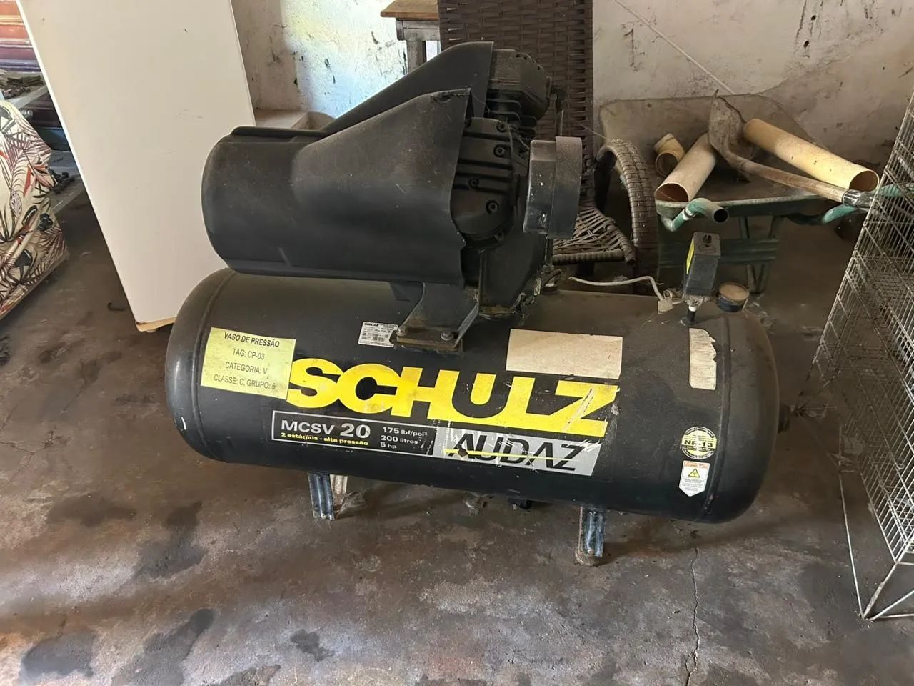 Compressor de ar 175 Obg/pol² /200 litros / 5hp contato *7