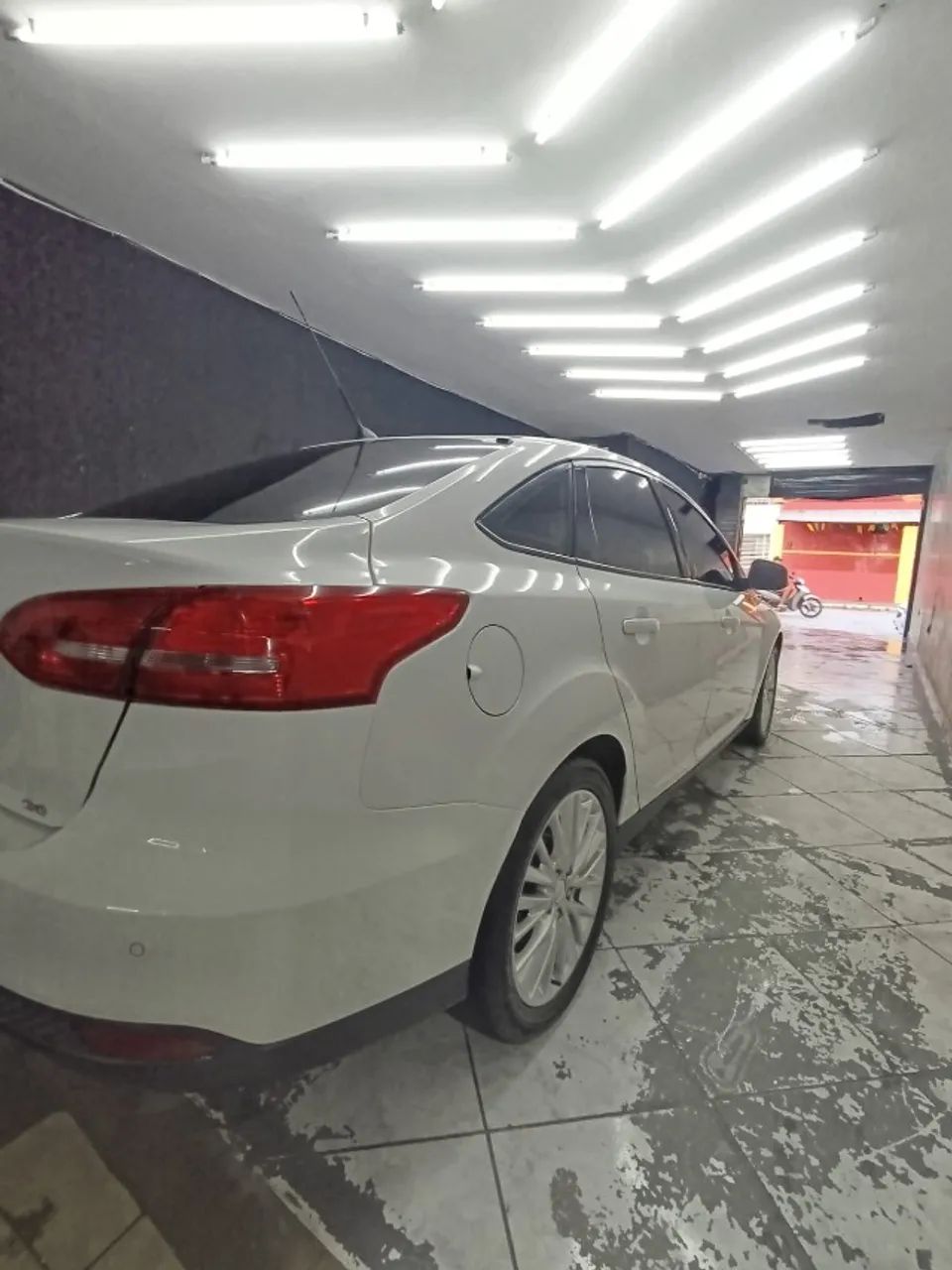 Ford Focus Fastback Se/se Plus 2.0 Flex Aut. 2016 - Foto 2