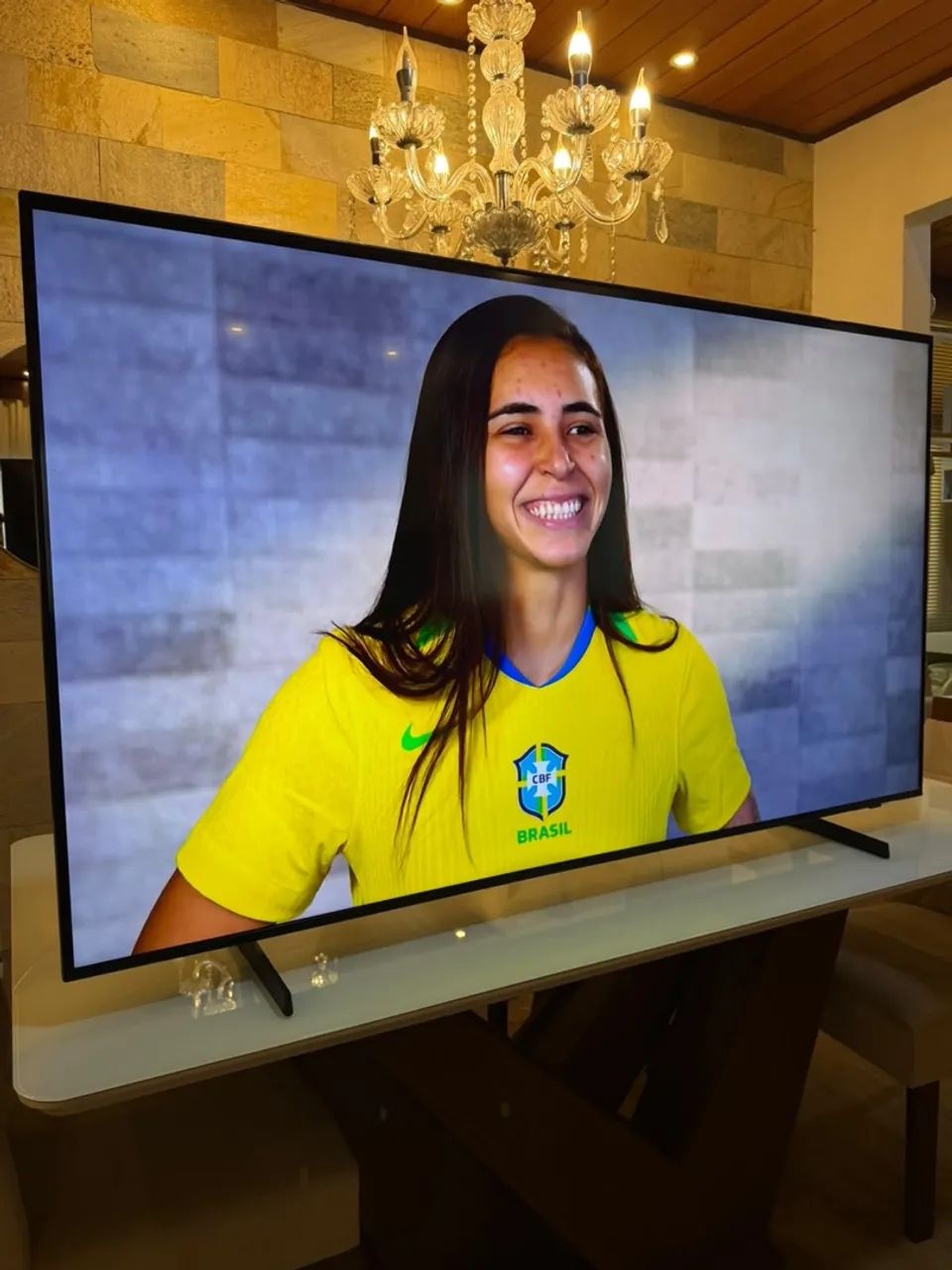 Tv smart Samsung 65 polegadas 4k cristal uhd  - Foto 2