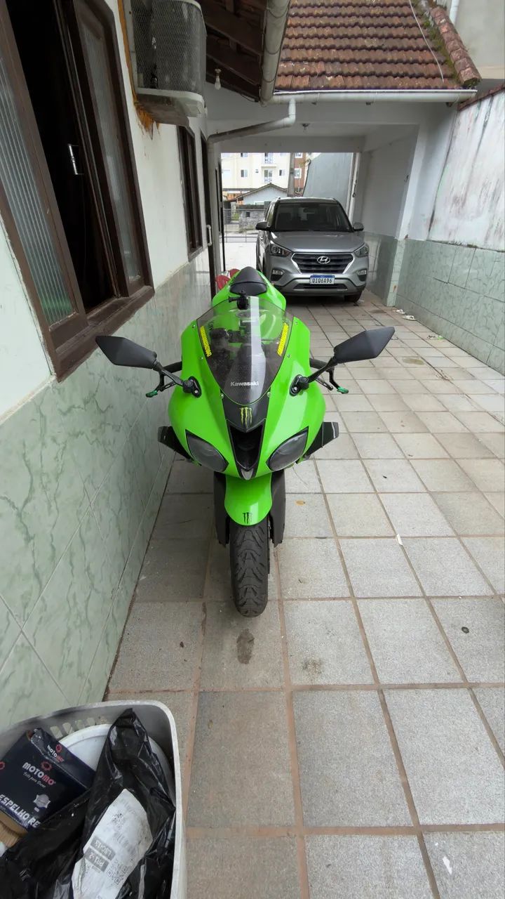 Kawasaki Zx-6r 636cc 2007 - 1503355393 | OLX
