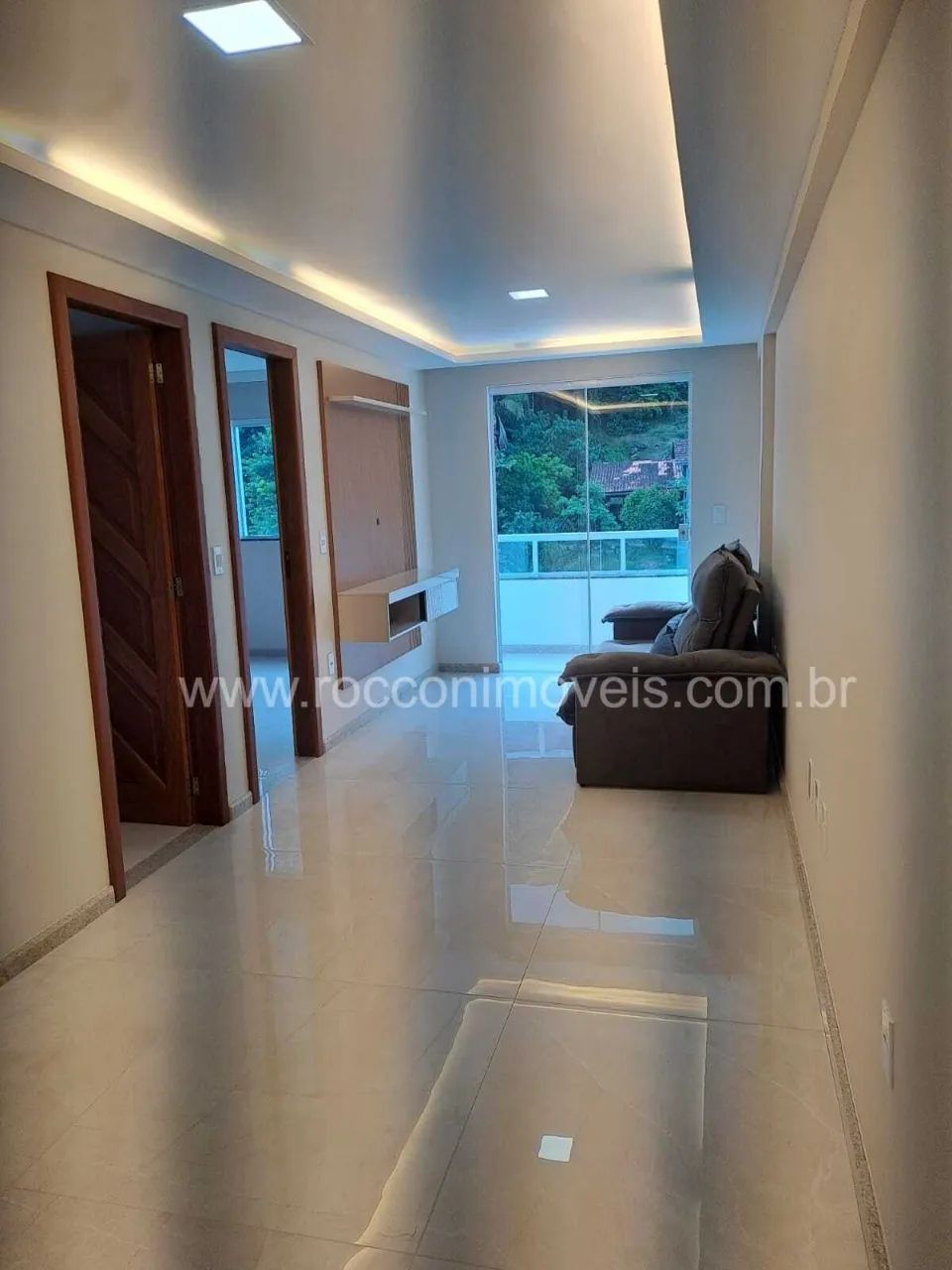 APARTAMENTO BEM LOCALIZADO NO CENTRO DE MARECHAL FLORIANO - Foto 4