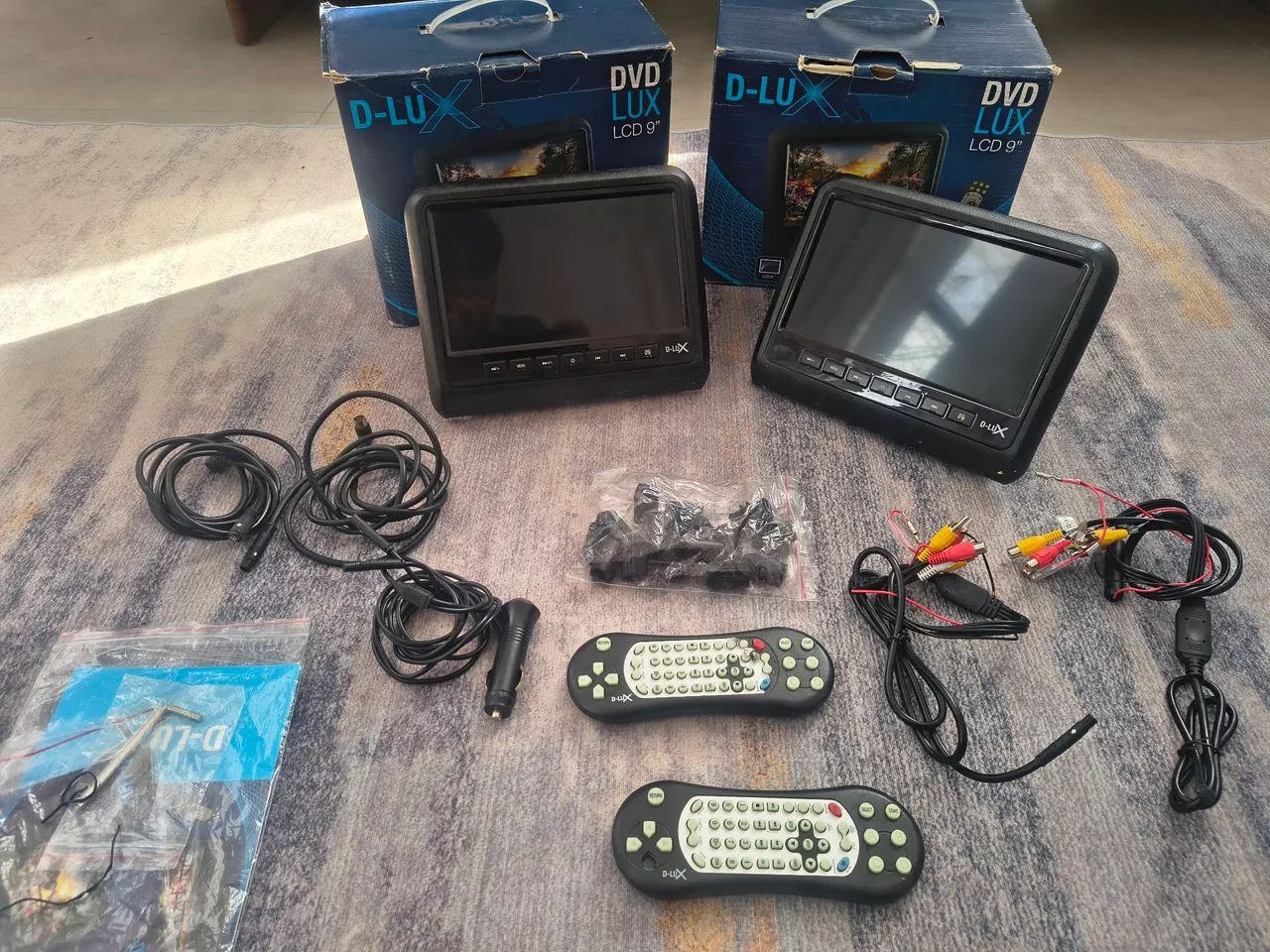 Tela de 9 polegadas para carro com DVD USB Cartão de memoria - Foto 2