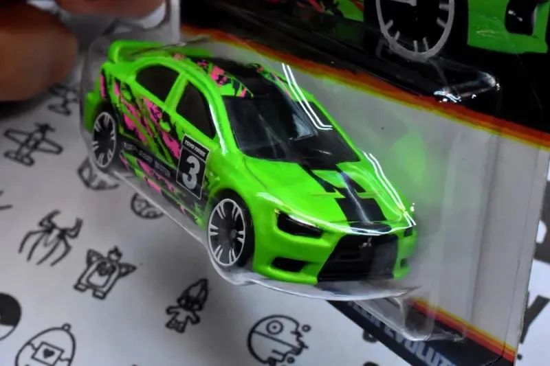 Hot Wheels lancer evolution 2008 Neon - Foto 3
