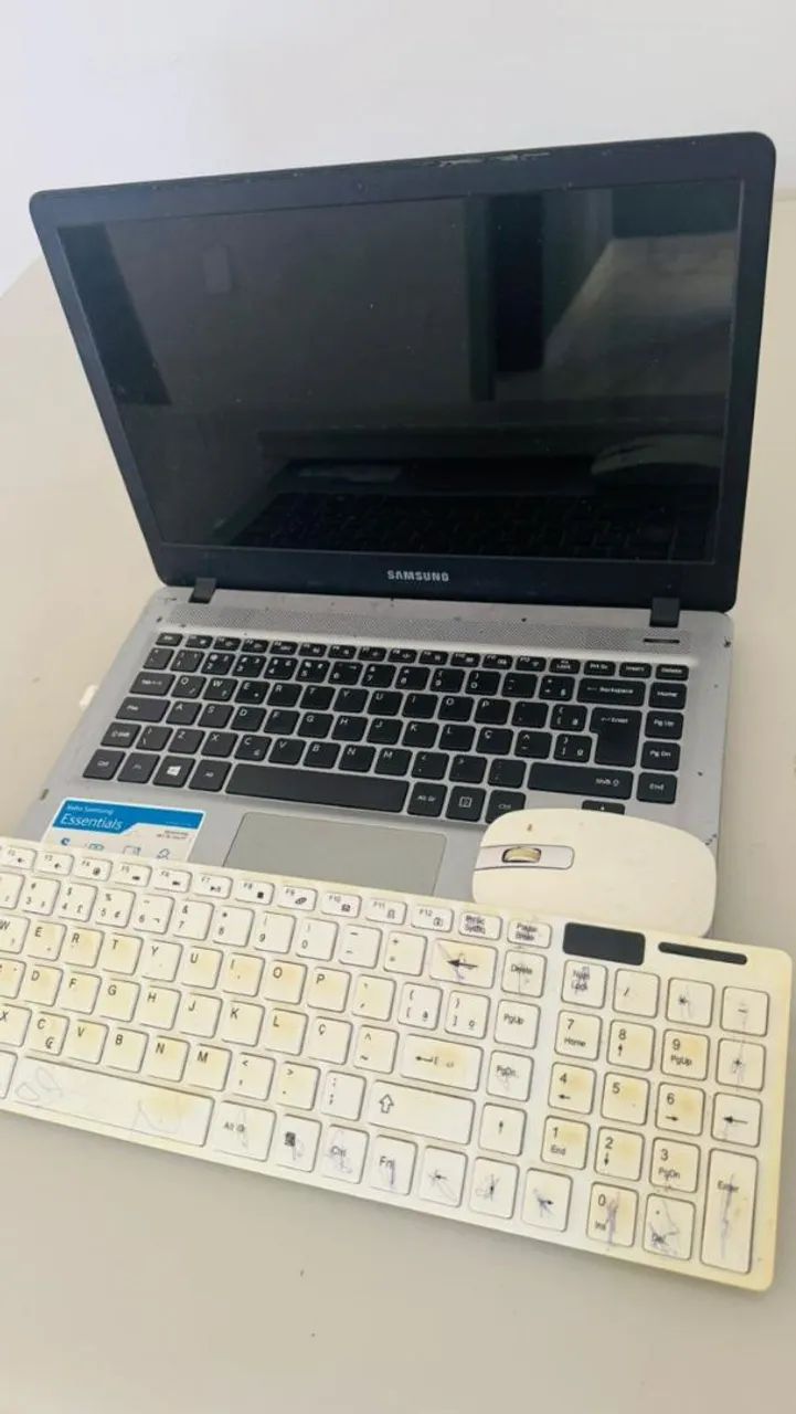 Vendo notebook Samsung  - Foto 2