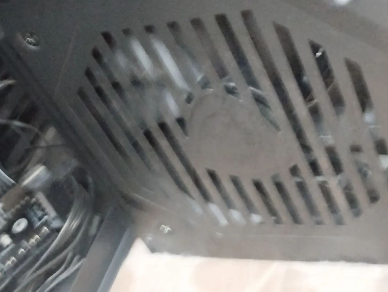 Fonte MSI 650w 80 plus bronze  - Foto 5