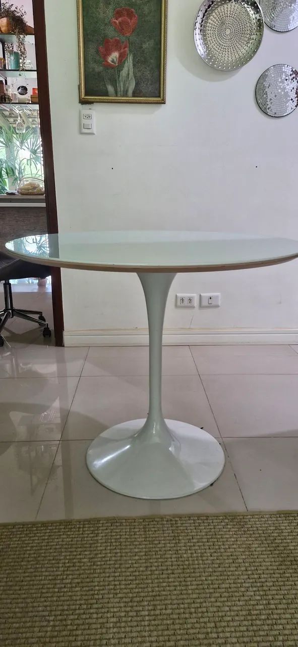 Baixei pra vender! Mesa de jantar tulipa branca - Foto 3
