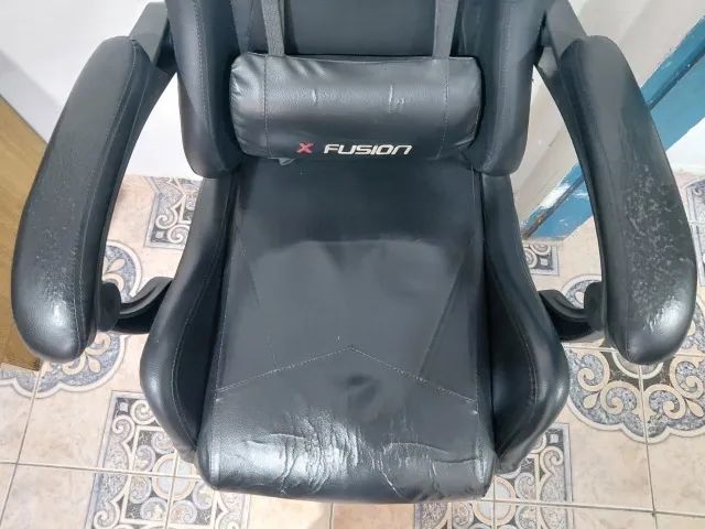 Cadeira Gamer X Fusion Preta com Almofadas - Foto 3