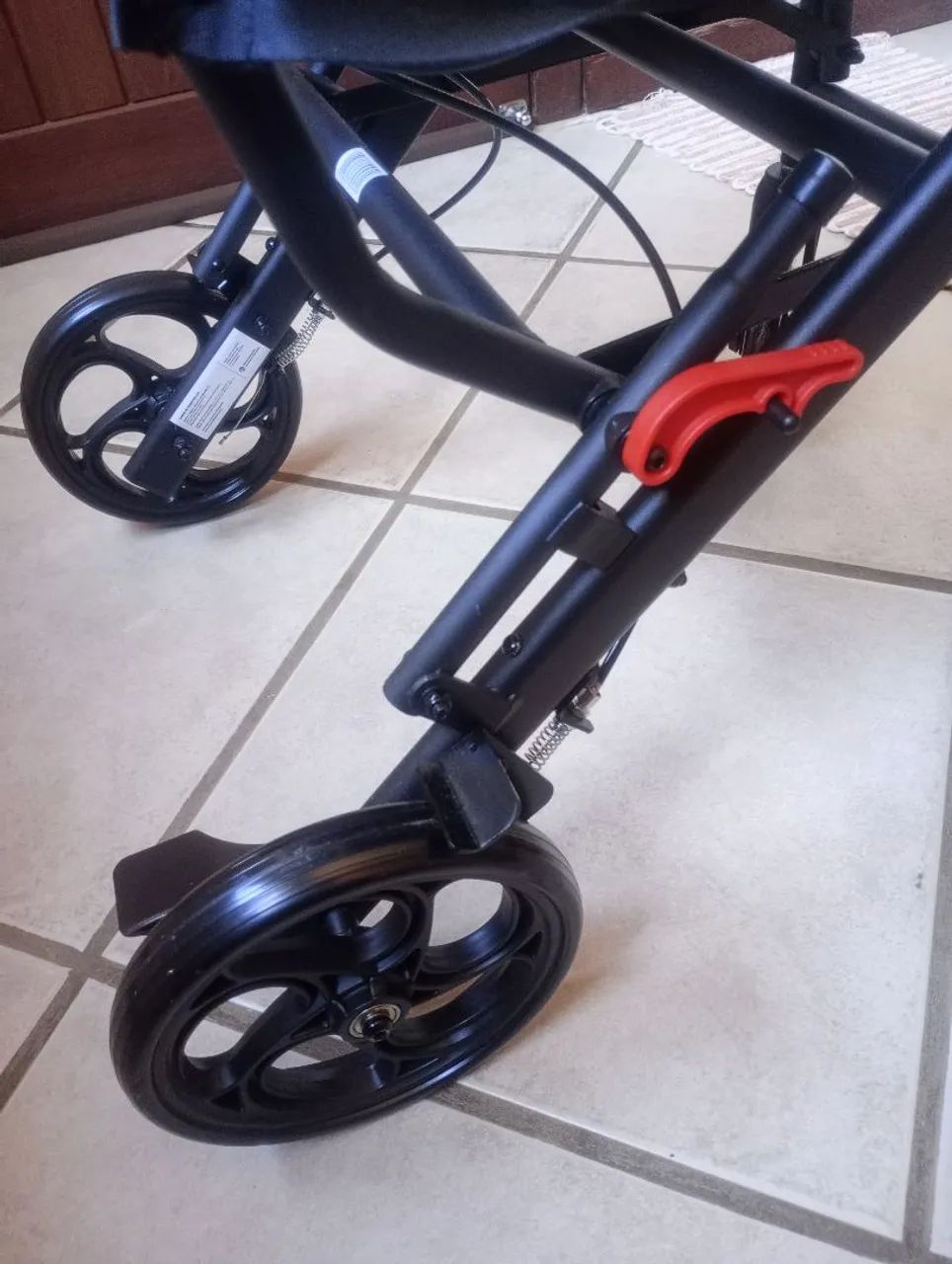 Cadeira de rodas - Foto 5