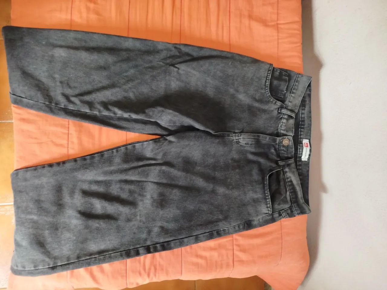 CALÇA BAGGY PRETA ESTONADA