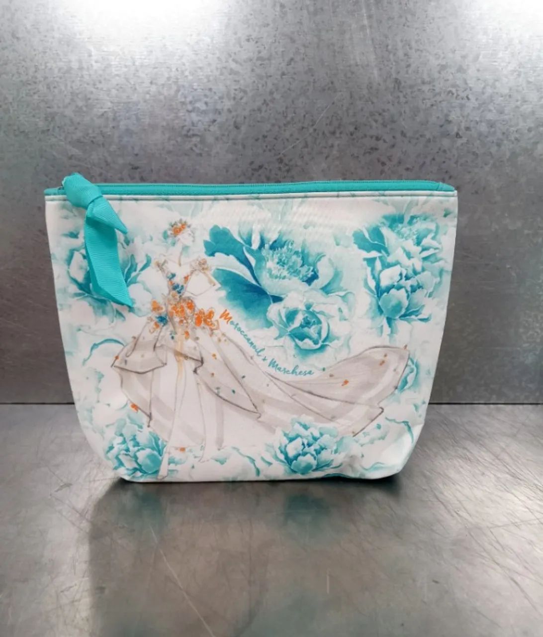 Necessaire Moroccanoil NOVA  - Foto 2