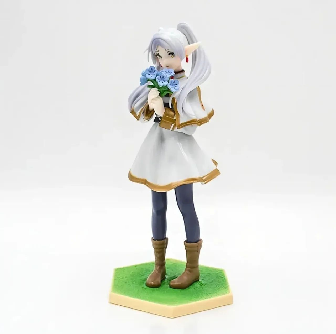 Action Figure Frieren 14cm - Foto 3