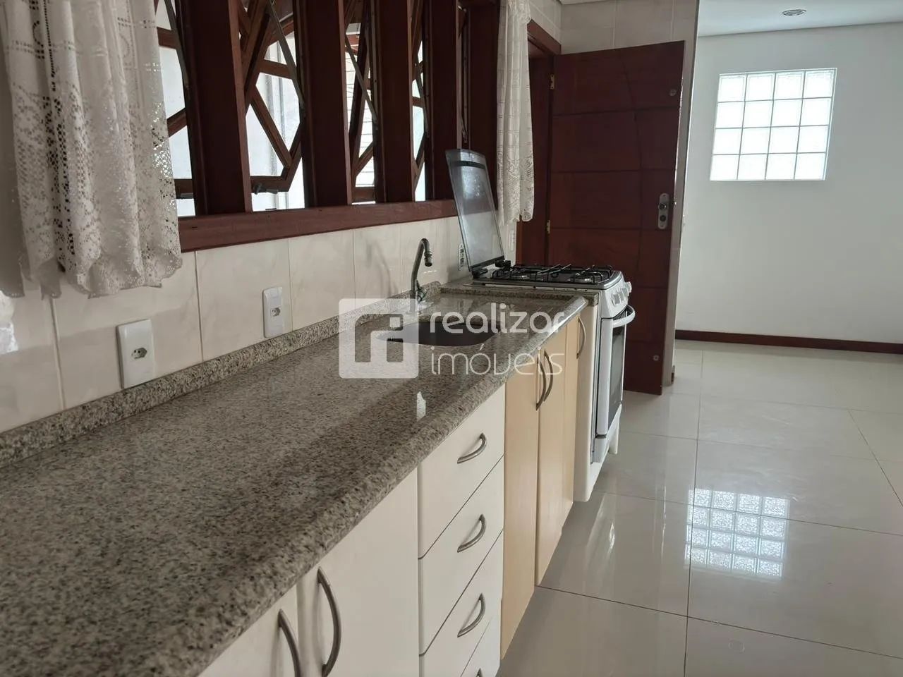 Casa térrea 1 quarto no bairro Campeche - Florianópolis - Foto 5