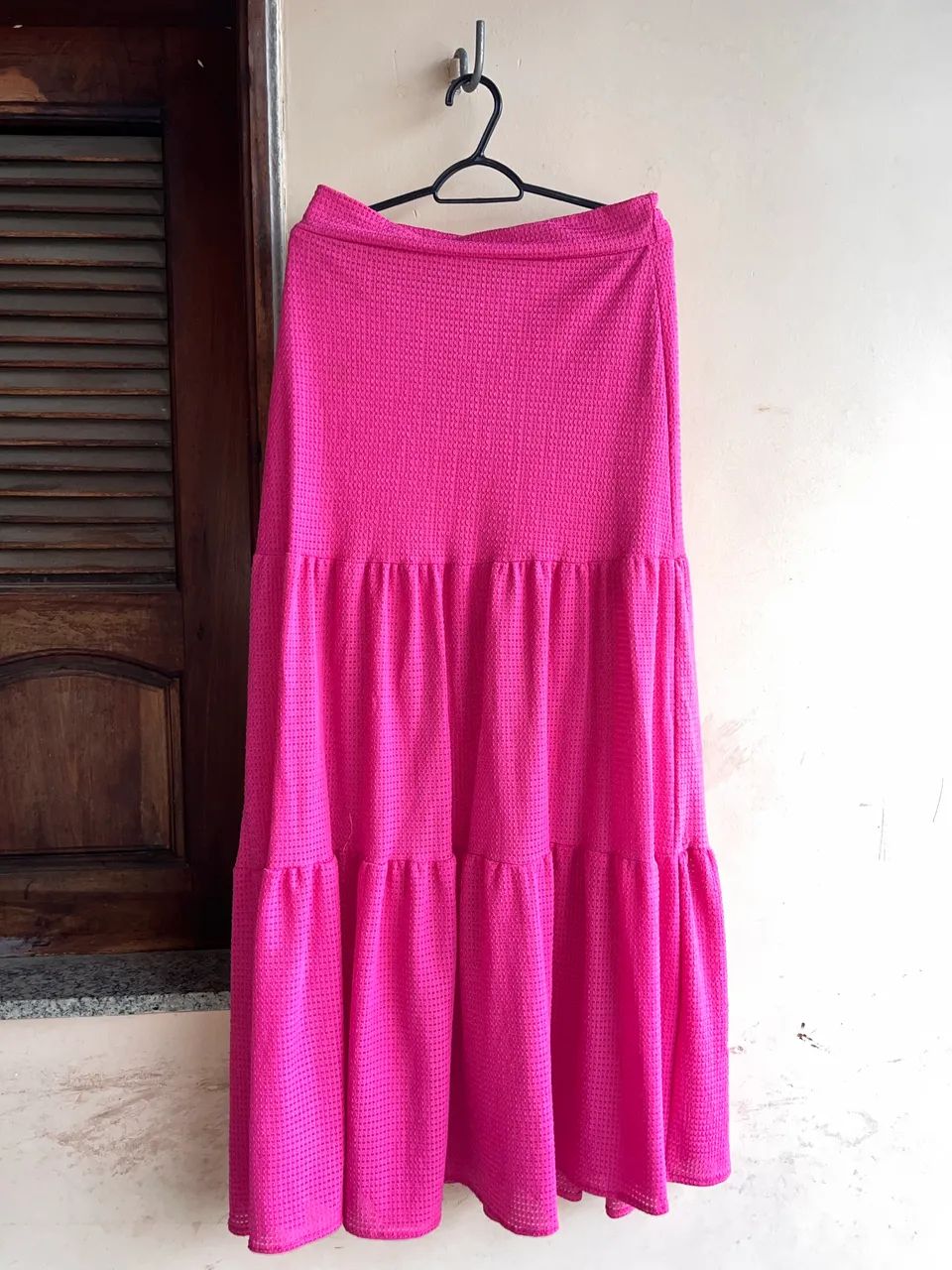 conjunto de saia longa e top rosa  - Foto 2