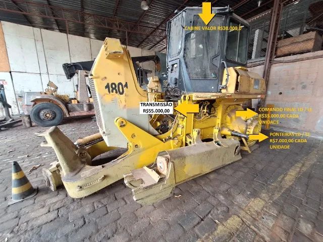 Trator De Esteira Komatsu D61ex-15eo Ano 2011