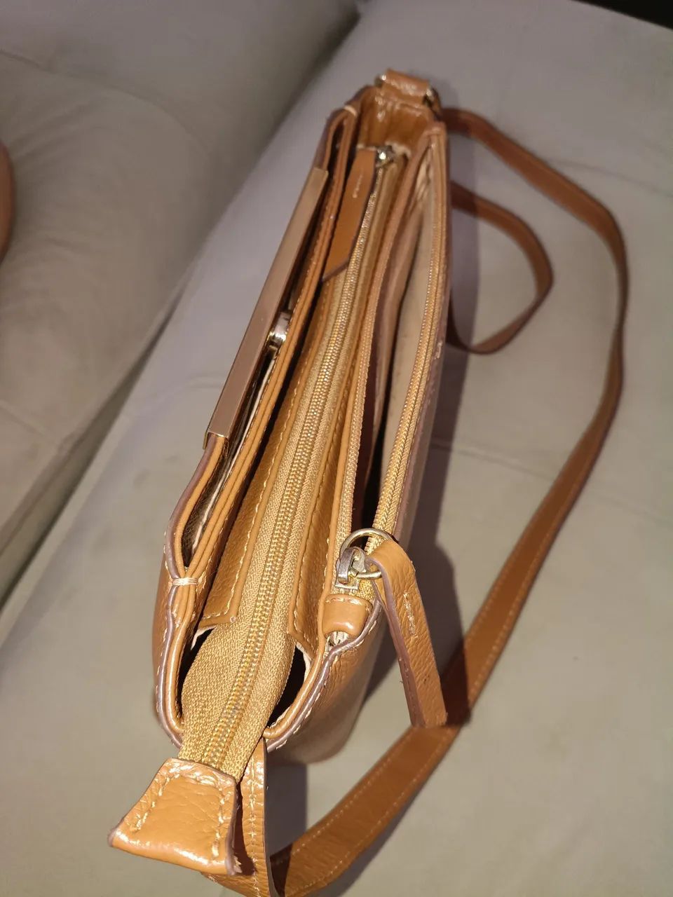 BOLSA DE COURO FEMININA  - Foto 2