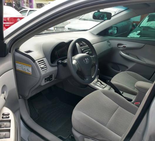 Toyota Corolla GLI 1.8 Automatico 2010 - Foto 3