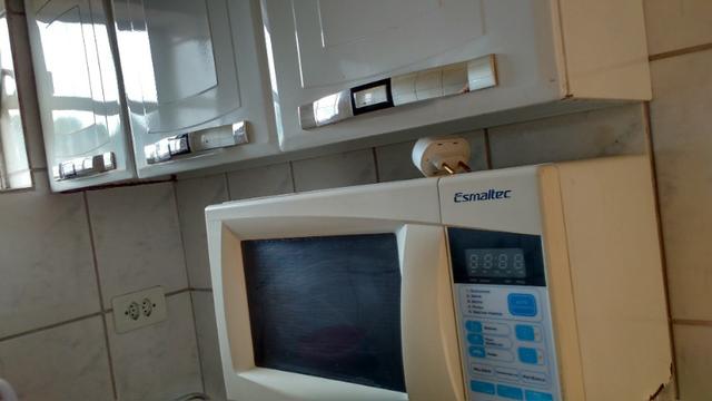 Kitnet( suite) Mobiliada tudo incluso , Nao Fumantes Profissionais e Estudantes - Foto 10