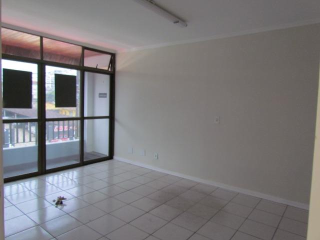Sala Comercial Capão Raso - Foto 5