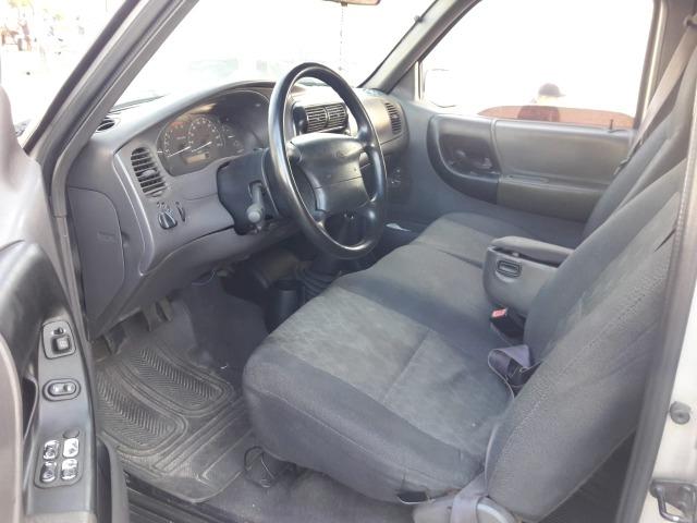 Ford Ranger XLs 2.8 4x4 ano 2004 tróco - Foto 2