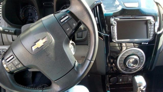CHEVROLET S-10 CD LTZ 4X4 2.8 200CV TB-CTDI AT Preto 2015/2016 - Foto 4
