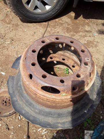 Roda 10 furos R$150,00 cada