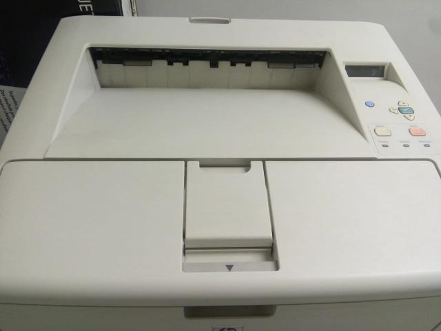 Impressora HP LaserJet 5200tn - Foto 2