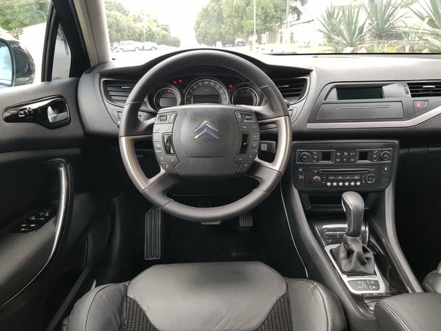 Citroen C5 Sedan 2011 - Foto 12
