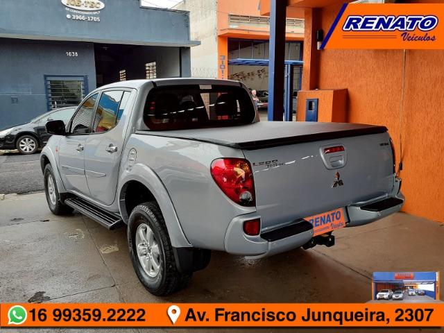 Mitsubishi L200 Triton 3.5 HPE 4x4 CD - 2012 Automática Flex - Foto 5