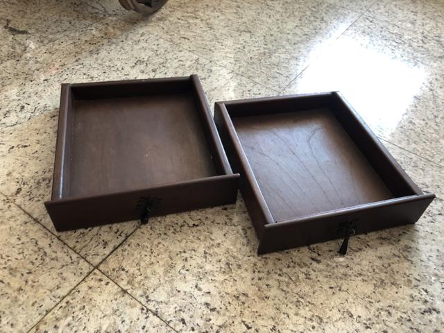 Mesa de madeira com 4 cadeiras - Foto 6