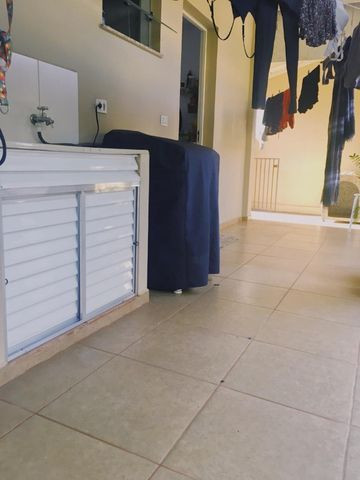 Oportunidade! Casa à venda (3 quartos, Vila Xavier - terreno 200m²/100m² constr.) - Foto 9