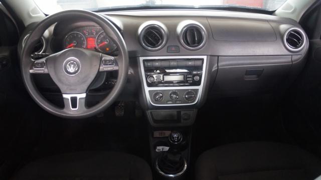 VOLKSWAGEN VOYAGE 1.6 MI COMFORTLINE 8V FLEX 4P MANUAL - Foto 11
