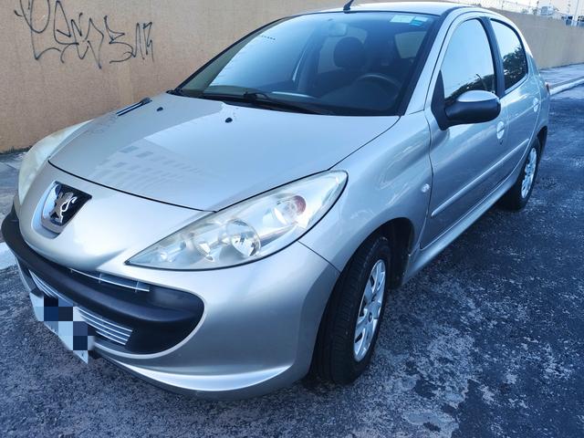 Peugeot 207 2011 Novinho - Foto 4