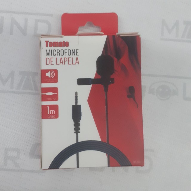 Microfone  de lapela, com plug p2. Novo.
