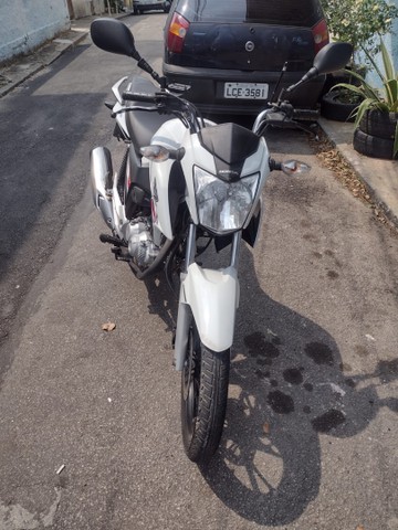 VENDO 160 MUITO LINDA