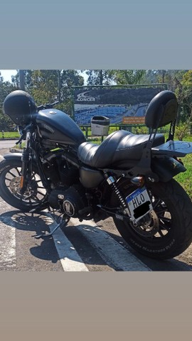 HARLEY DAVIDSON IRON 883