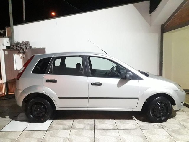 FORD FIESTA 1.6 ANO 2006