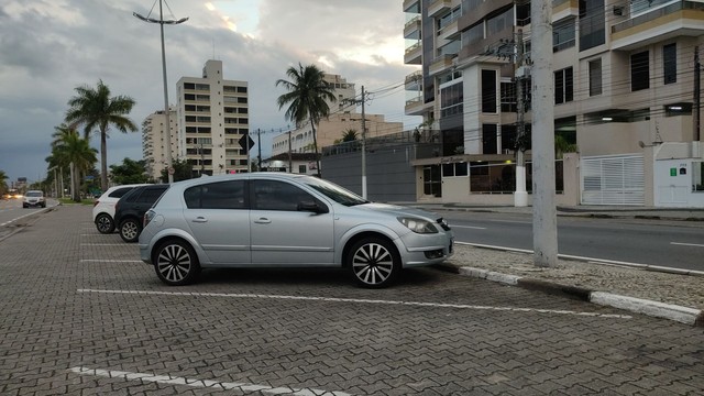 VENDO OU TROCO POR CARRO MAIS NOVO