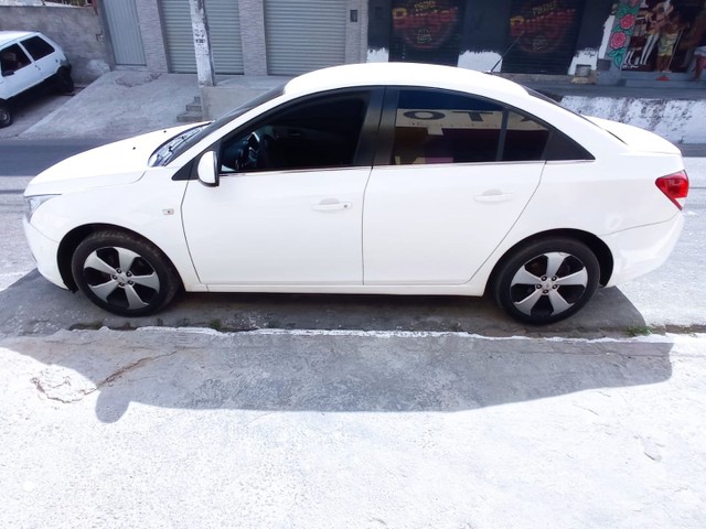 CRUZE LT