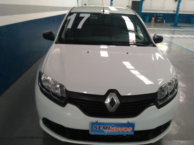 SANDERO 1.0