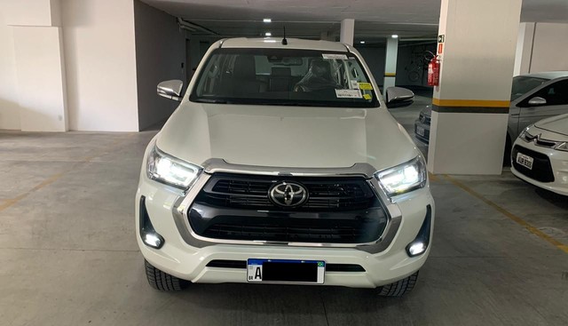 VENDO HILUX SRX ANO 2021/21