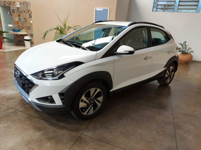 HYUNDAI HB20X DIAMOND 1.6 AT