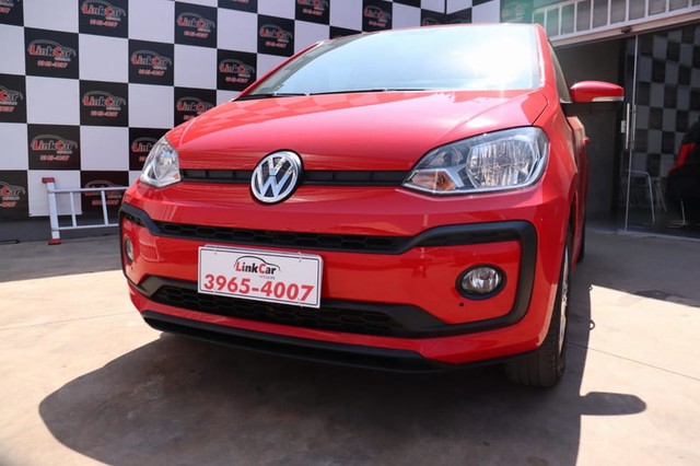 VOLKSWAGEN UP MOVE MCV